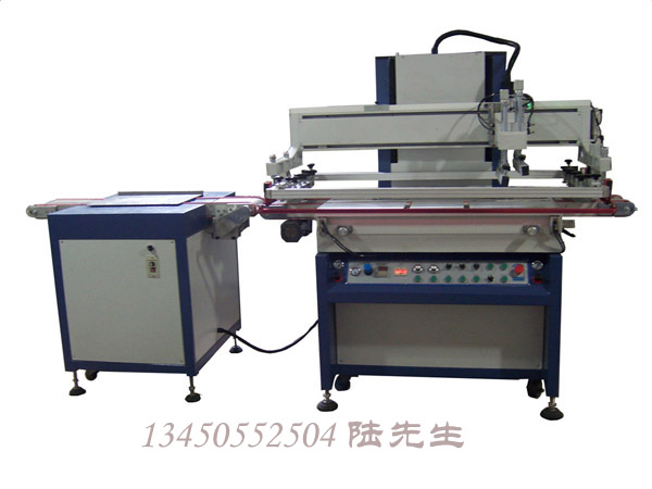 廣東制造商促銷玻璃絲印機,進出料自動定位輸送式絲印機,亞克力絲印機,片材加工絲印機,{gx}優質絲印機,歡迎來電咨詢