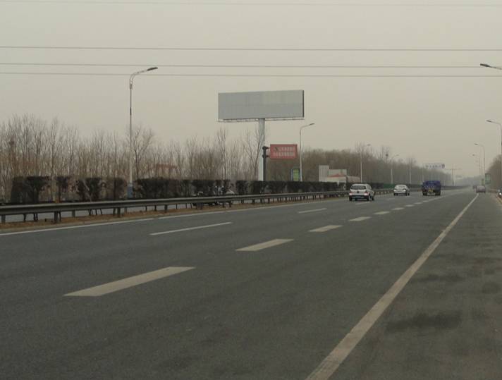 供應京石高速互通橋（正定段） 單立柱廣告牌