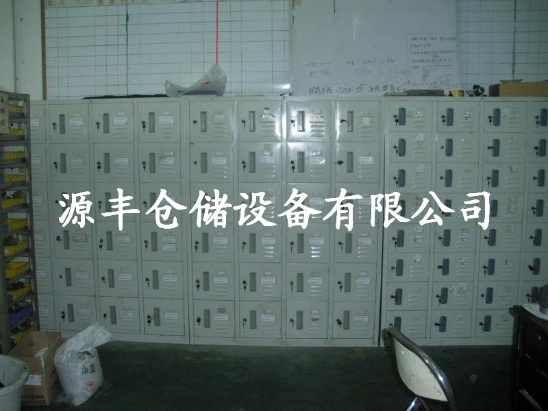 供應廠家直銷熱銷鋼制三十二門鞋柜