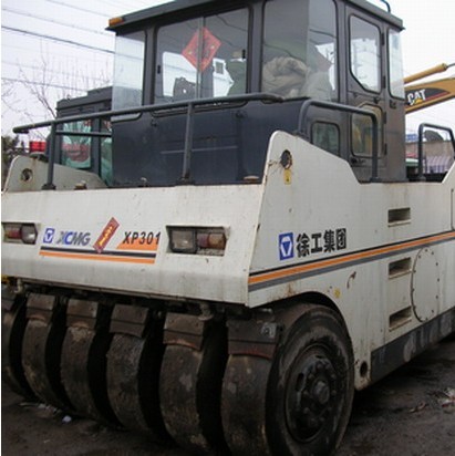 臨清二手輪胎壓路機(jī)ˇ|ˇ二手前五后六壓路機(jī)馬到成功