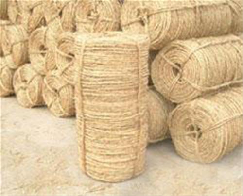 供应草片，草绳等草制品，物美价廉