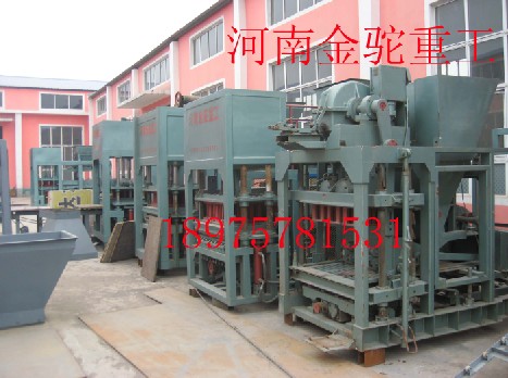 免托板免燒磚機，全自動免燒磚機廠家-河南金駝廠家