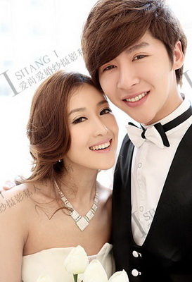 經(jīng)典復(fù)古婚紗攝影、韓式婚紗攝影