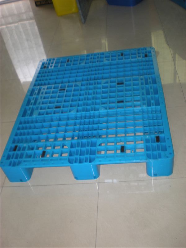 240L100L文成平陽泰順?biāo)芰檄h(huán)衛(wèi)垃圾桶，品質(zhì)值得信賴