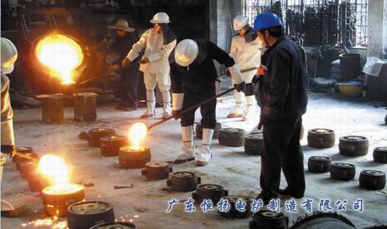 供應(yīng)廣東中頻煉鋼爐|有色金屬熔煉爐|中頻煉鐵爐