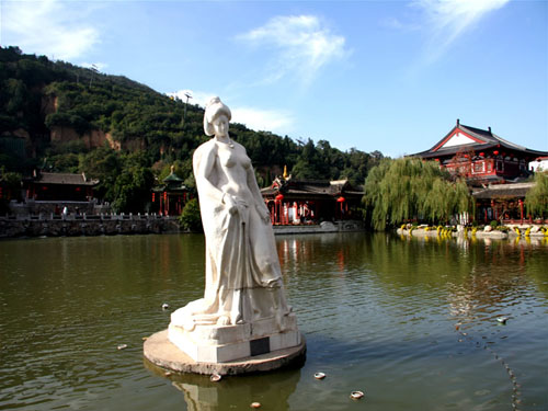 兵馬俑、華山、壺口瀑布、鐘鼓樓、城墻、法門寺、大唐芙蓉園|西安春節(jié)旅游|乾陵武則天墓