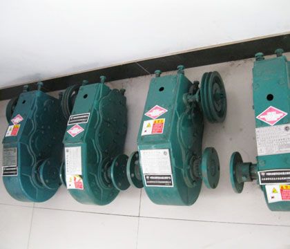 大棚卷簾機|壽光大棚卷簾機|大棚卷簾機廠家|濰坊金田大棚卷簾機