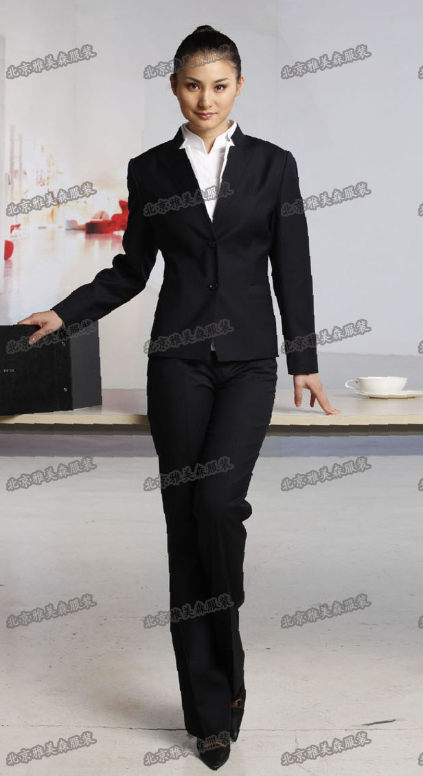 西服-供應西服批發-白色西服定制-步森西服定做廠家