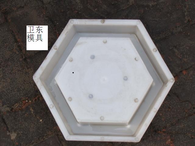 水泥實(shí)心六角護(hù)坡模具，水泥實(shí)心六棱塊護(hù)坡模具