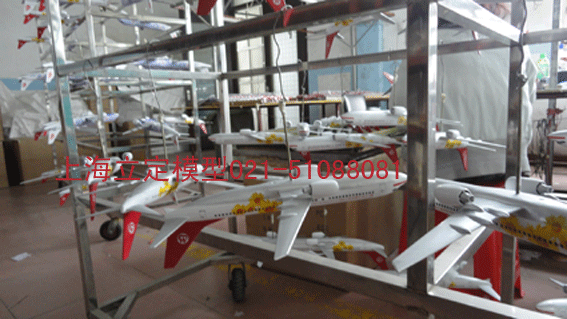 上海立定展示模型廠優(yōu)質(zhì)的上海汽車模型生產(chǎn)商，寶山賽車模型制作立定工廠