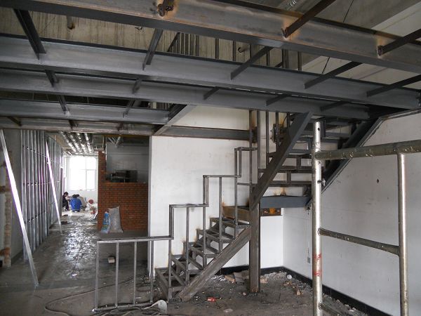 深圳鋼結構公司，深圳鋼結構工程，閣樓安裝，復式樓夾層