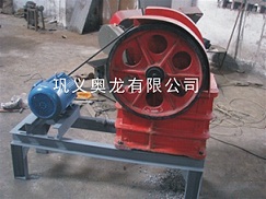 內(nèi)蒙古料石錘式破碎機|錘式破碎機|耐材錘式破碎機