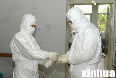 北京北京白大褂定做廠，長袖白大褂定制，純棉白大褂，路易凱華生產(chǎn)白大褂 