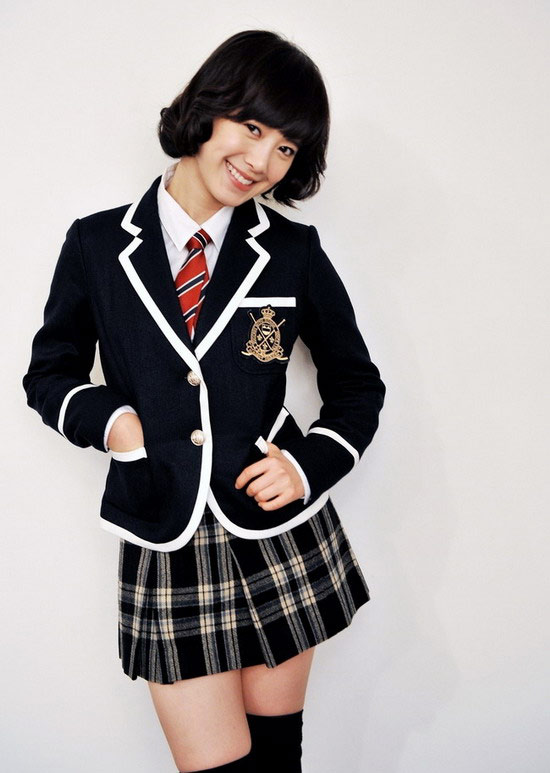 北京校服定做,訂做郊區校服,校服廠家,中學生校服訂做