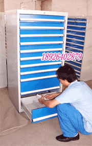 上角工作臺，工作桌，鐵制工作臺 18926402879