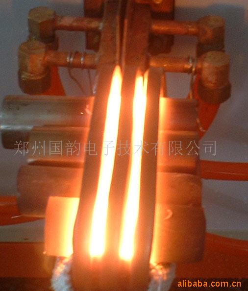 上海懸掛掛鉤加熱鍛造廣東活動扳手鍛造加熱設備好設備230kw