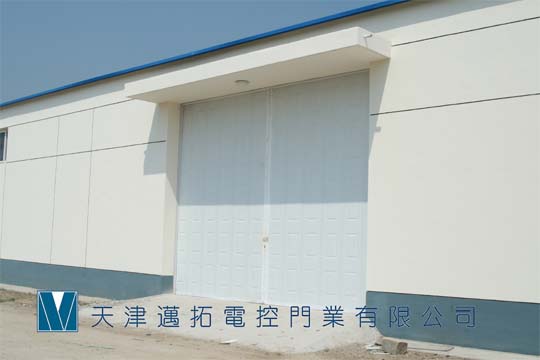 天津快卷門天津邁拓出售優質工業彩板門，天津工業保溫門，天津工業門生產商天津自動感應門