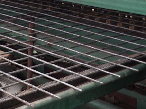 供應電焊網、電焊網片、電焊護欄網片