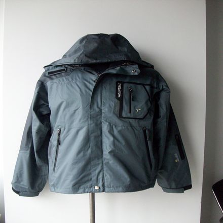 戶外沖鋒衣|訂做工作服|工程工作服|雅致工作服廠