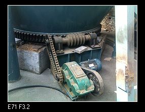 八孔盤免燒磚機 -鄭州中陽機械設備有限公司，咨詢電話：13838018818