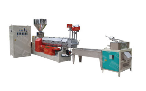 塑料機(jī)械,通訊用多孔管機(jī)械設(shè)備,河北雄州塑機(jī)