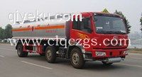 湖北程力前四后四油罐車15071658989