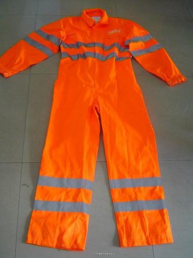 防靜電工作服|防塵工作服|連體工作服|防酸堿工作服|雅鍶特加工廠