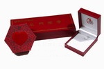 飛梵紙品生產(chǎn)彩盒 精裝盒 飾品盒 不干膠 美容套裝盒 坑盒 天地盒 畫冊 五金盒