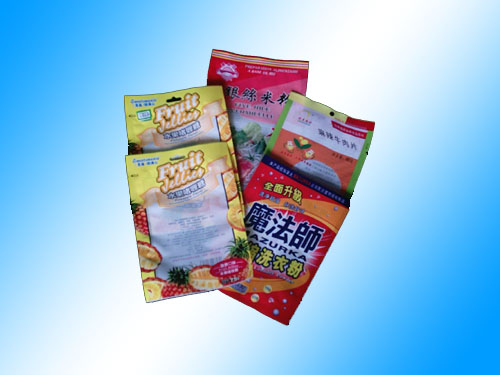 PVC塑料包裝袋價(jià)格，塑料禮品袋，河北雄縣永強(qiáng)環(huán)保塑料袋永強(qiáng)