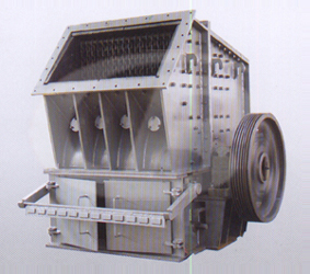 環(huán)錘式破碎機(jī)環(huán)錘式破碎機(jī)又稱環(huán)錘破、環(huán)錘破碎機(jī)、我們是專業(yè)生產(chǎn)環(huán)錘式破碎機(jī)的廠家,江泰