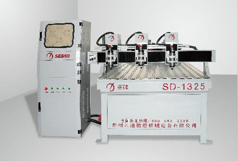 雕刻機蘇州木門雕刻機/南通免漆門雕刻機/無錫立體波浪板/工藝木門/蘇州星雕雕刻機直銷