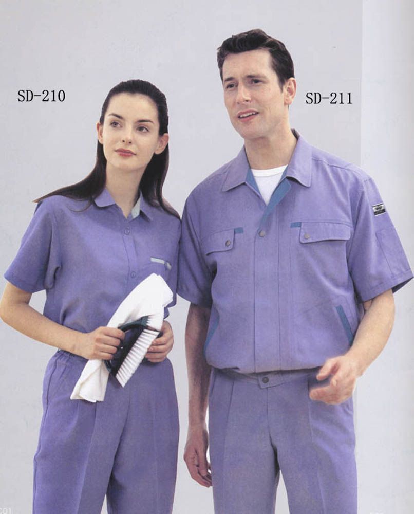 供應(yīng)半袖工服制作，北京半袖工服廠家13693662708