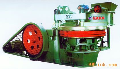 靜壓水泥墊塊機價格，全自動水泥墊塊機，半自動墊塊機-河南金駝廠家