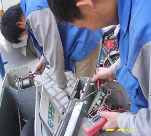 濟南歷下空調(diào)維修 移機 安裝 充氟 0531-88219029