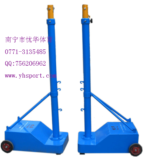 廣西籃球場(chǎng)設(shè)備，籃球板，籃球場(chǎng)設(shè)備，南寧優(yōu)質(zhì)籃球架