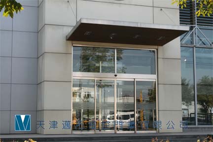 自動感應(yīng)門邁拓電控供應(yīng)電動門，批發(fā)制作自動門電機，批發(fā)制作玻璃感應(yīng)門配件工業(yè)提升門