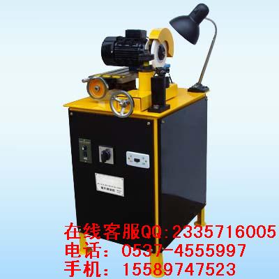 防水涂料噴涂機(jī) 膩?zhàn)訃娡繖C(jī) 乳膠漆噴涂機(jī) 03 