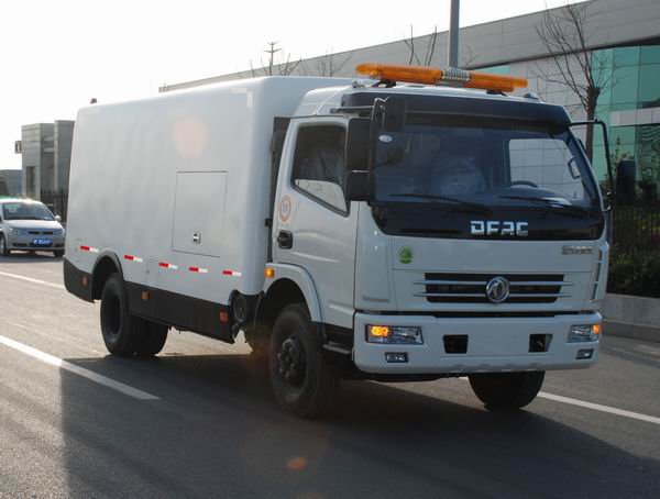 供應護欄清洗車，福田單橋護欄清洗車