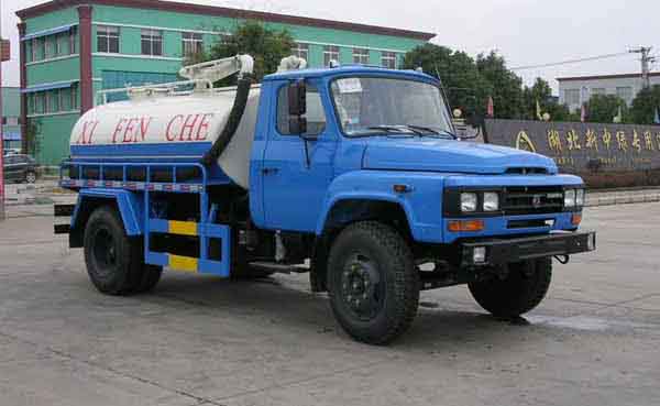 銷售江淮單橋護欄清洗車，高壓清洗車