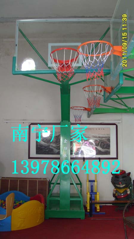 廣西籃球架，廣西新款籃球架價格，金穗，梧州籃球架廠家