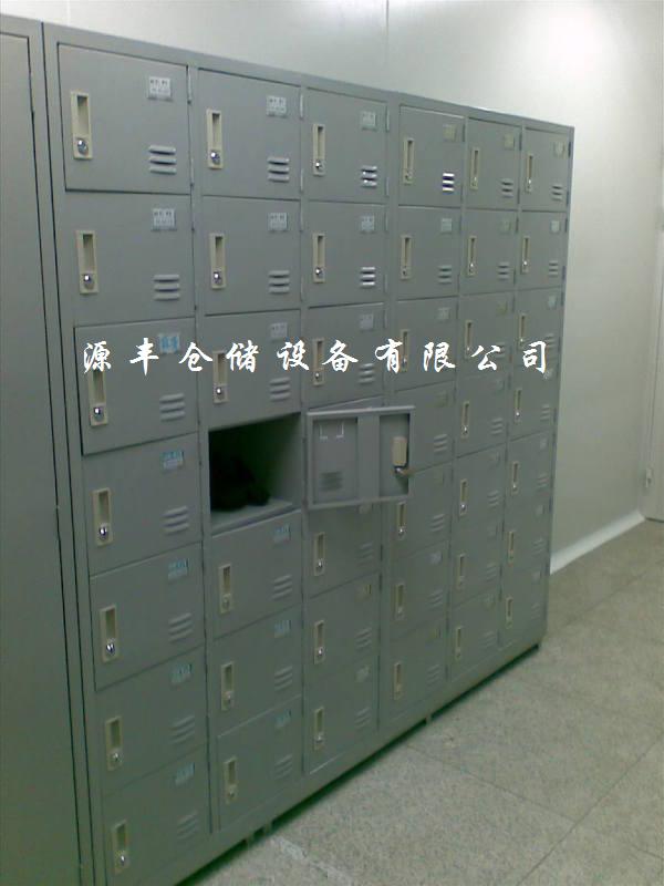 供應廠家直銷員工鐵皮鞋柜