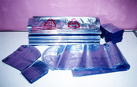 重慶專(zhuān)業(yè)生產(chǎn)PVC熱縮膜,PVC熱縮袋8新中南塑膠包裝制品有限公司