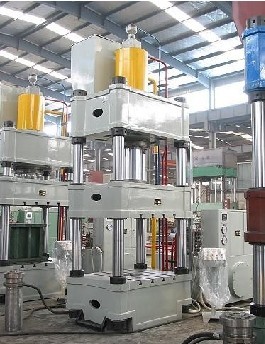 供應(yīng)校正壓裝液壓機(jī) 鄭州吉誠(chéng)專是最值得您選擇的專業(yè)生產(chǎn)廠家