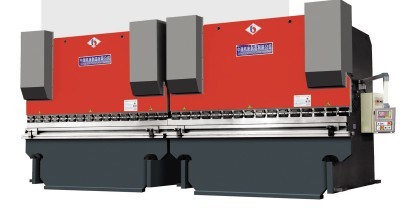 供應：WF67Y-1000T/10000（四缸）液壓板料折彎機