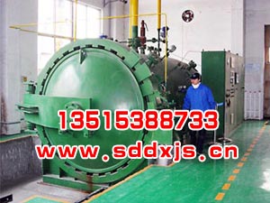 當(dāng)?shù)毓┻m用上開蒸壓釜門， 適用上轉(zhuǎn)型釜門法蘭，適用快開門法蘭，適用快開門法蘭