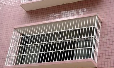 泰安振邦供應(yīng)鋅鋼圍欄，空調(diào)百葉暖氣罩，歡迎采購(gòu)