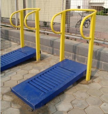 浮橋,南寧健身器材,廣西健身器材,憂華體育