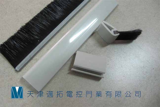 天津快速卷簾門天津優質工業堆積門配件，快速卷簾門50mm密封毛刷，背帶提升門100mm毛刷工業提升門