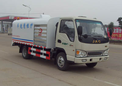 銷售江淮單橋護欄清洗車，高壓清洗車