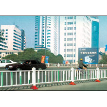 低價(jià)供應(yīng)鑄鐵綠化欄桿批發(fā)廠家，臨朐鑫鵬工藝品